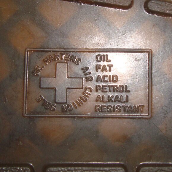 Dr. Martens Kamilah Fisherman Sandals Black - Picture 6 of 9